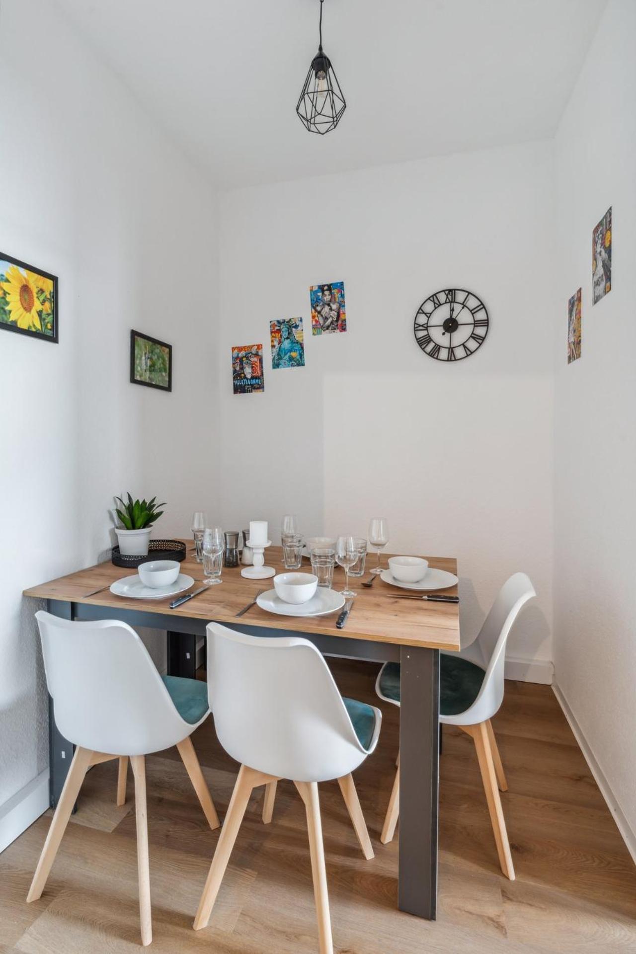 Sali-Homes Boarding Haus Monteur-Wohnungen Balkon Vollkueche Autobahnaehe Markranstädt Esterno foto